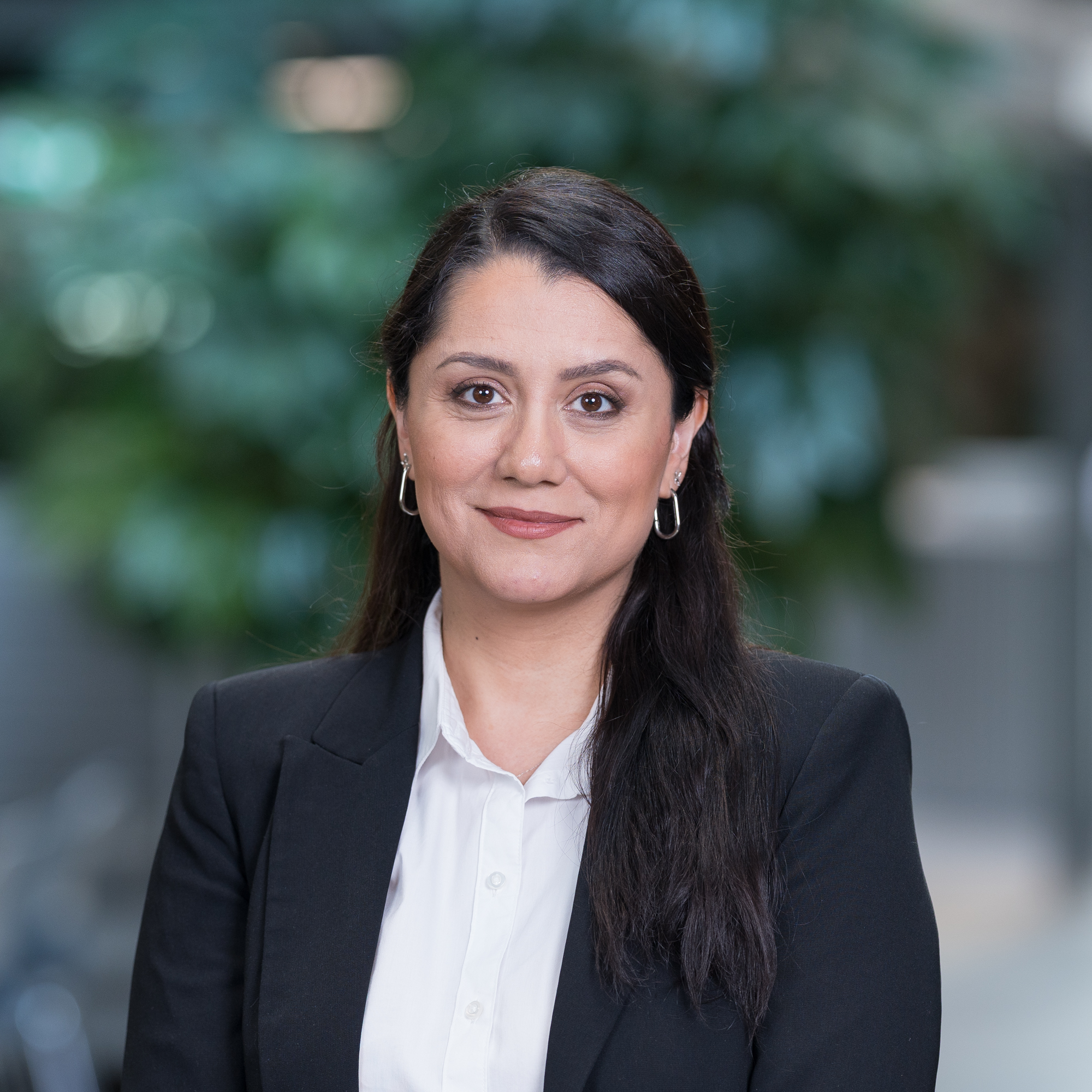 Portrait photo of Nazila Sfika