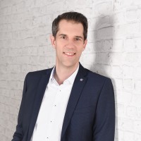 Dr. Christian Hirschen